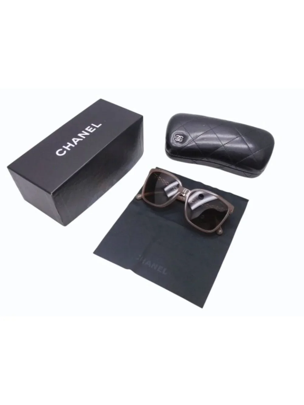 Chanel Sunglasses Chain Temple Acetate Metal Brown Silver Eyewear